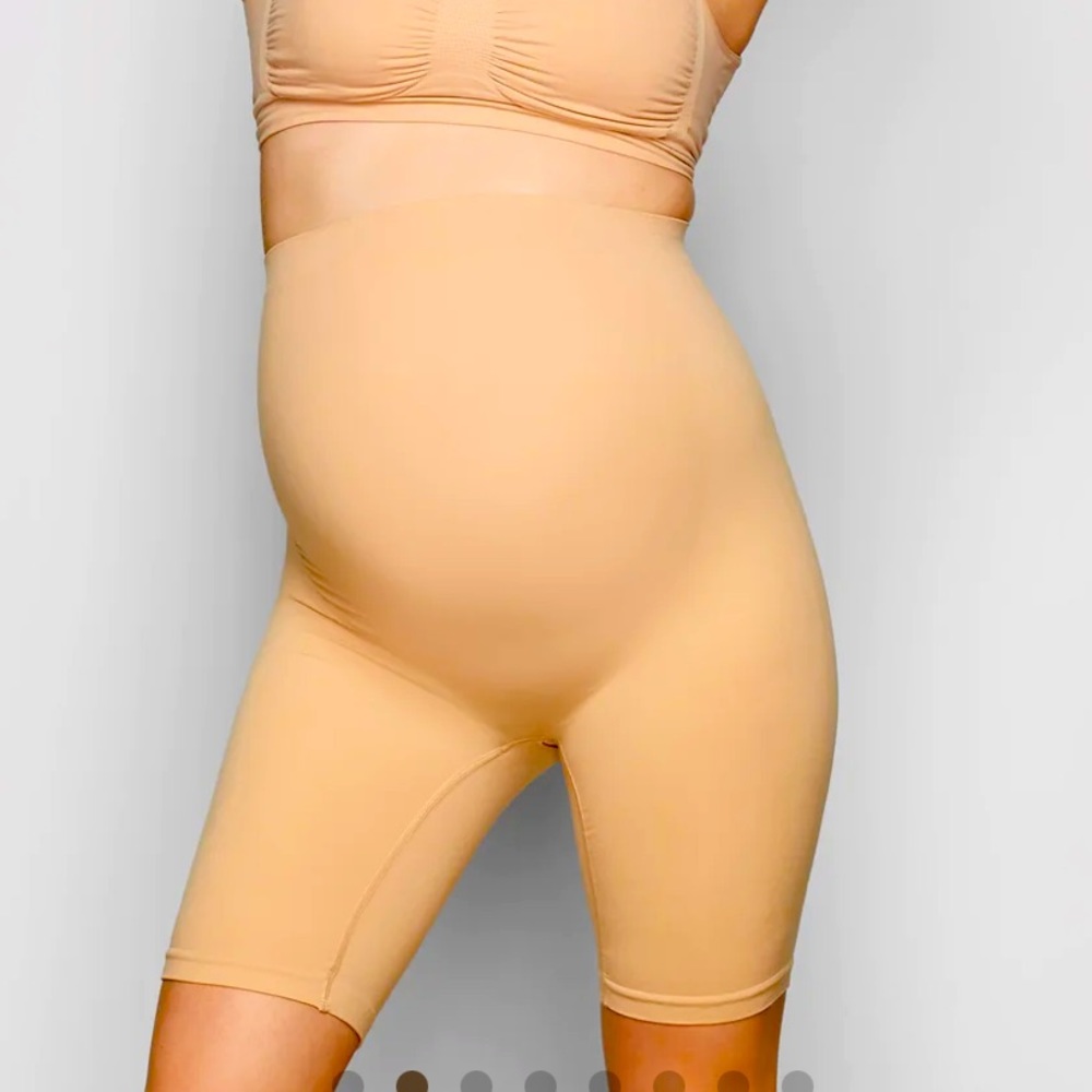 SKIMS Maternity sculpting shorts